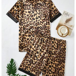 Men's 2 Piece Leopard Print Satin Pajama Set Button Down Short Sleeve Shorts Loungewear Sets