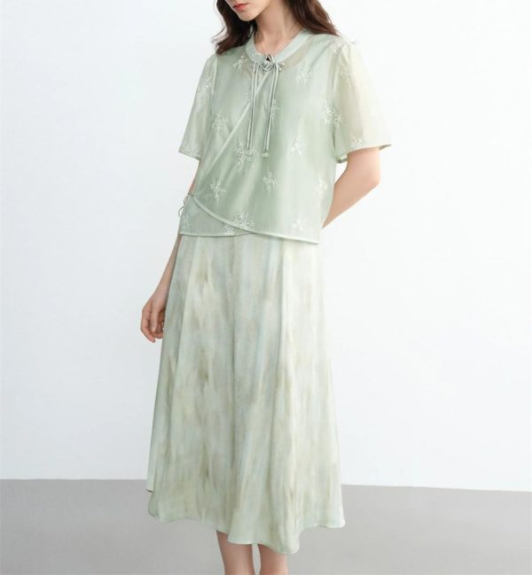 Women's Chinese Style 2 Piece Outfit Stand Collar Sleeveless Top and Skirt Set Summer Oriental Fashion Suit
