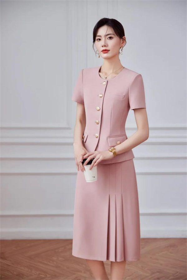 Women's Two-Piece Short-Sleeved Blazer Long Skirt Showing Elegant Temperament