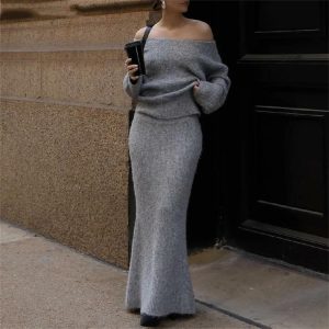 Women's Knit Maxi Set - Bat Wing Sleeve V-Neck Sweater & A-Line Contour Skirt in Heather Gray