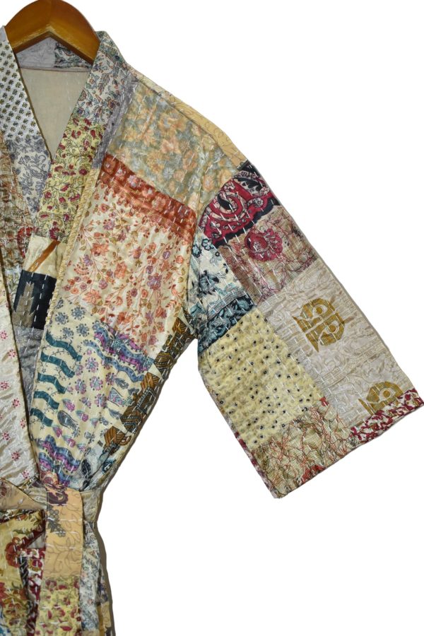 Rajbhoomi Women Kimono Robe Handmade Silk Patola Kantha Quilt Body Warmer Coat Rob Patchwork Overcoat Jacket